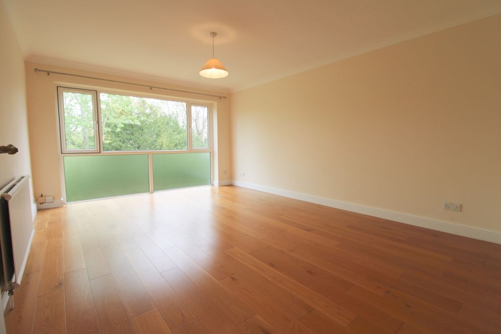 Property photo 3 of 7 Img_2776