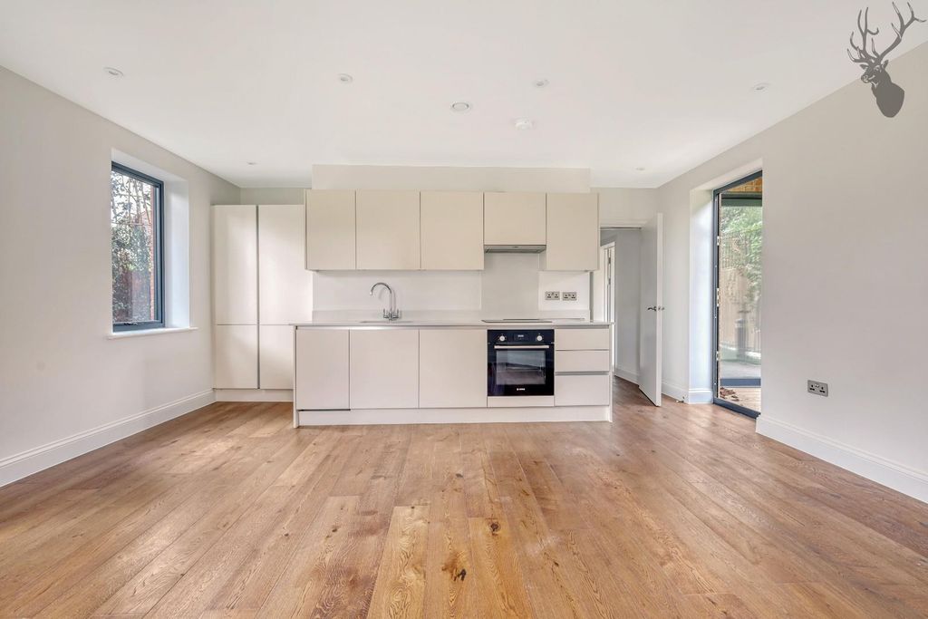 Property photo 3 of 10 45_Img_5378_10 Copy.Jpg