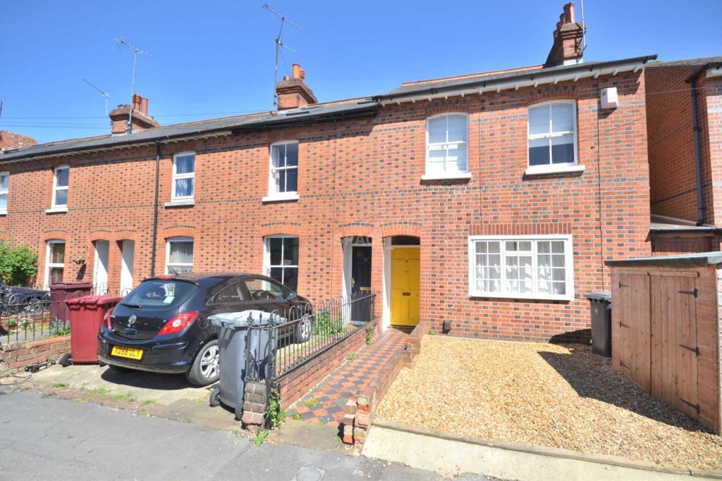 Property photo 2 of 9