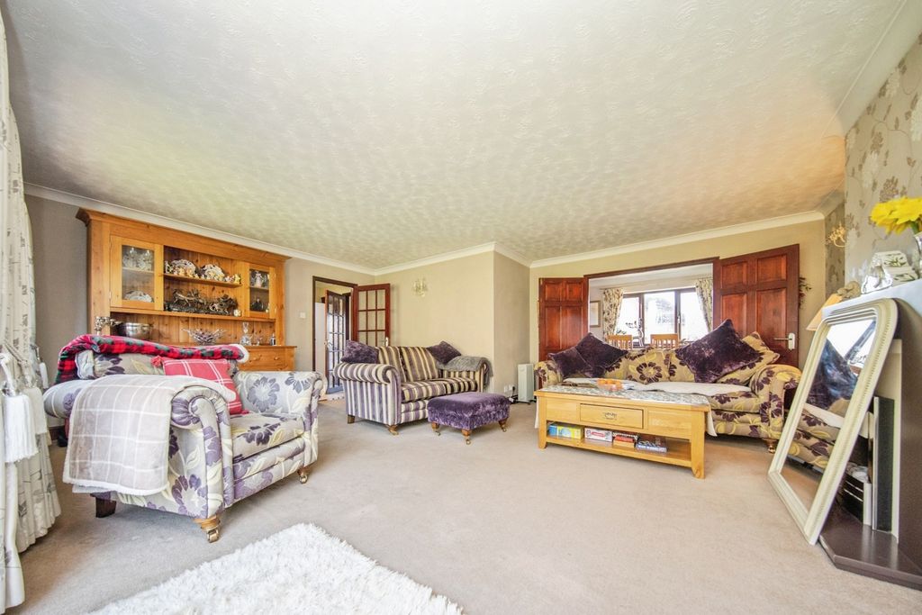 Property photo 2 of 26 Pbox-Img.Jpg