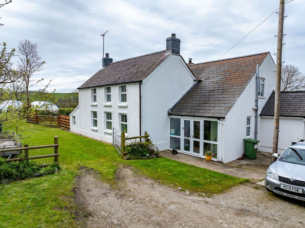 Property photo 1 of 58
