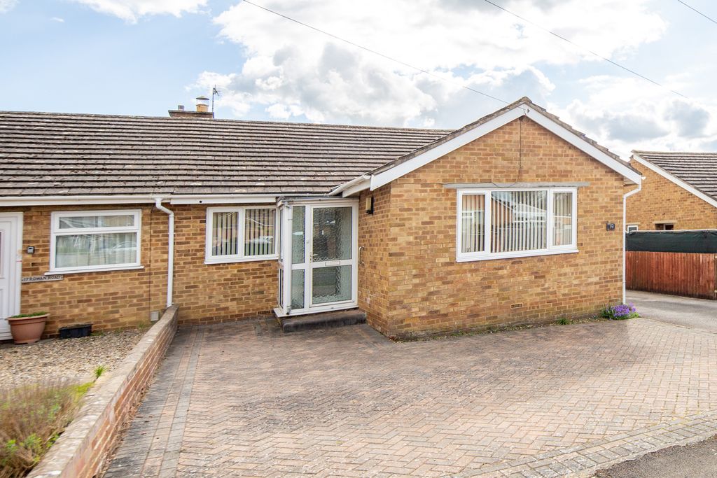 Property photo 2 of 22 Front