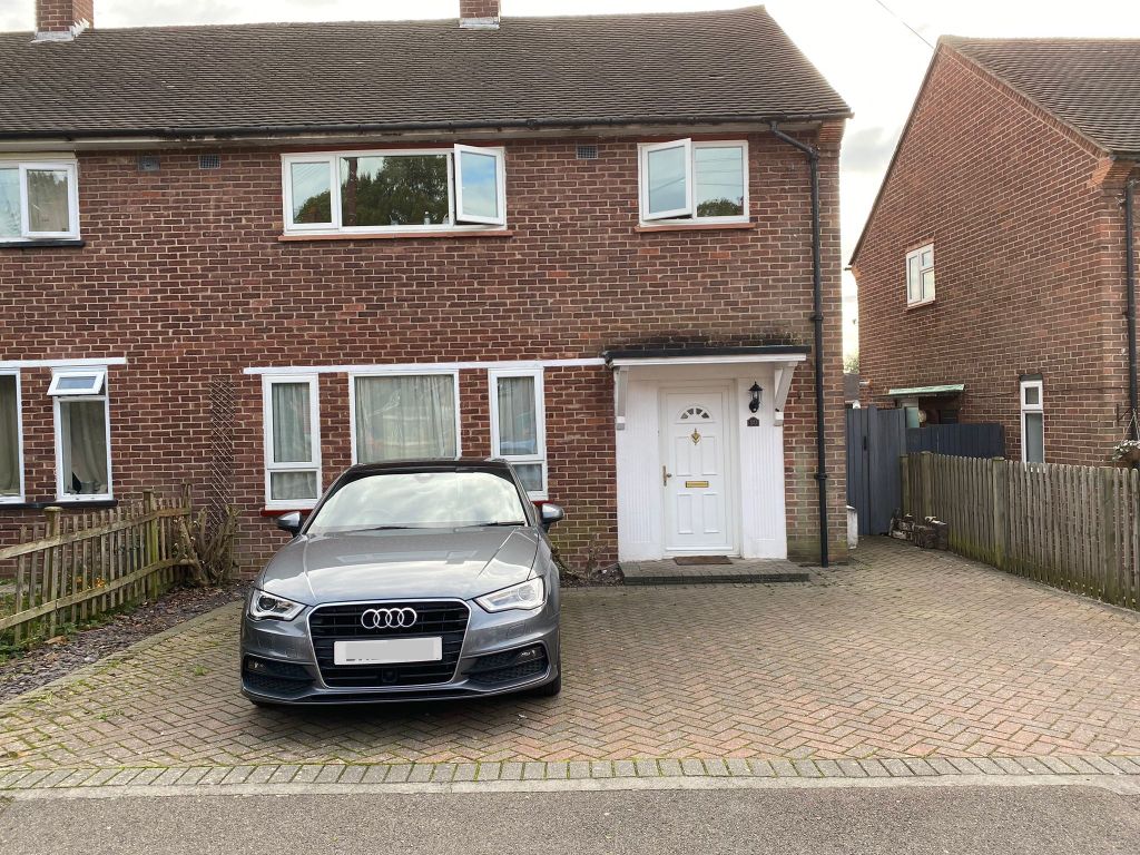 Property photo 1 of 6 Front Aspect