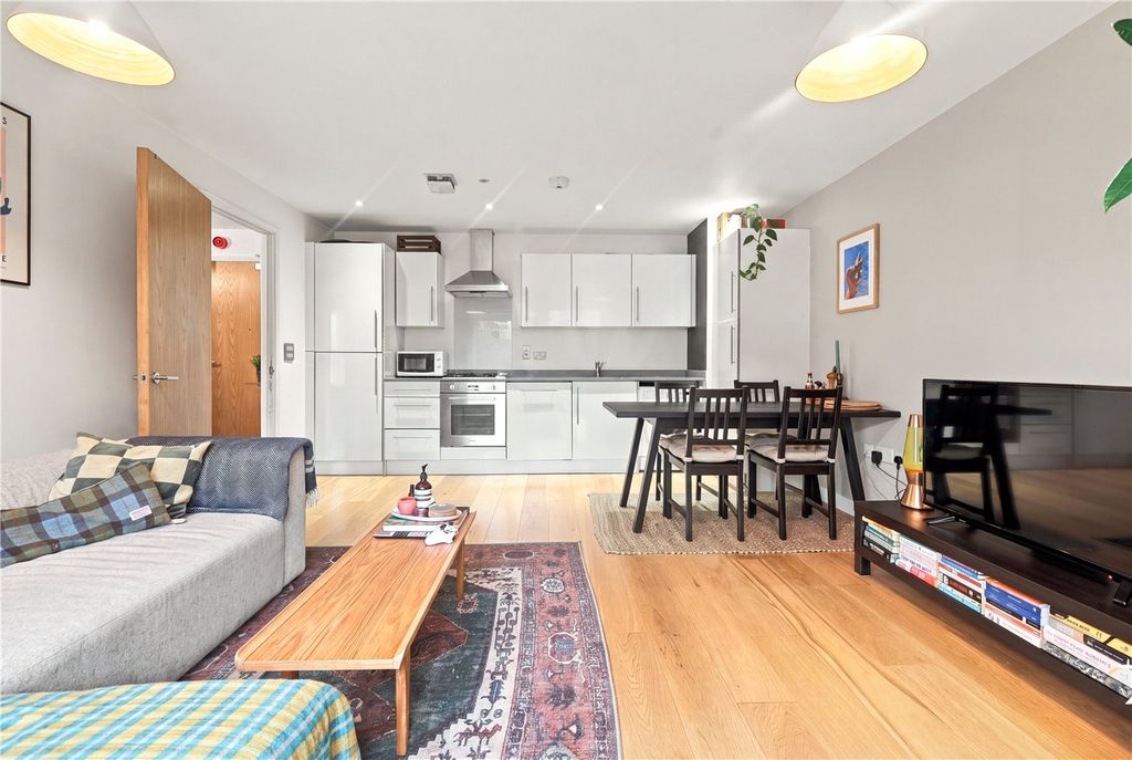 Property photo 1 of 13 Picture No. 04