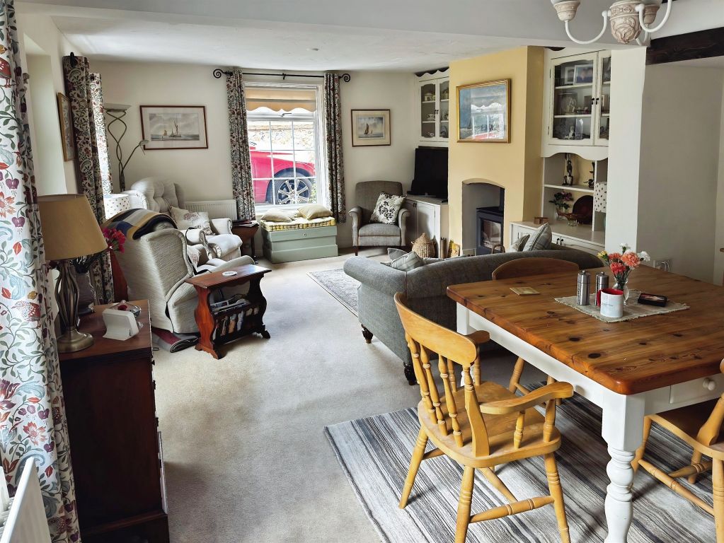 Property photo 1 of 26
