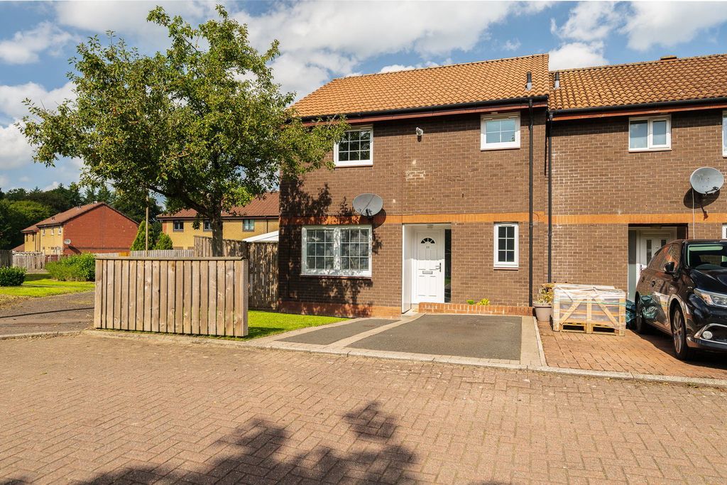 Property photo 1 of 45
