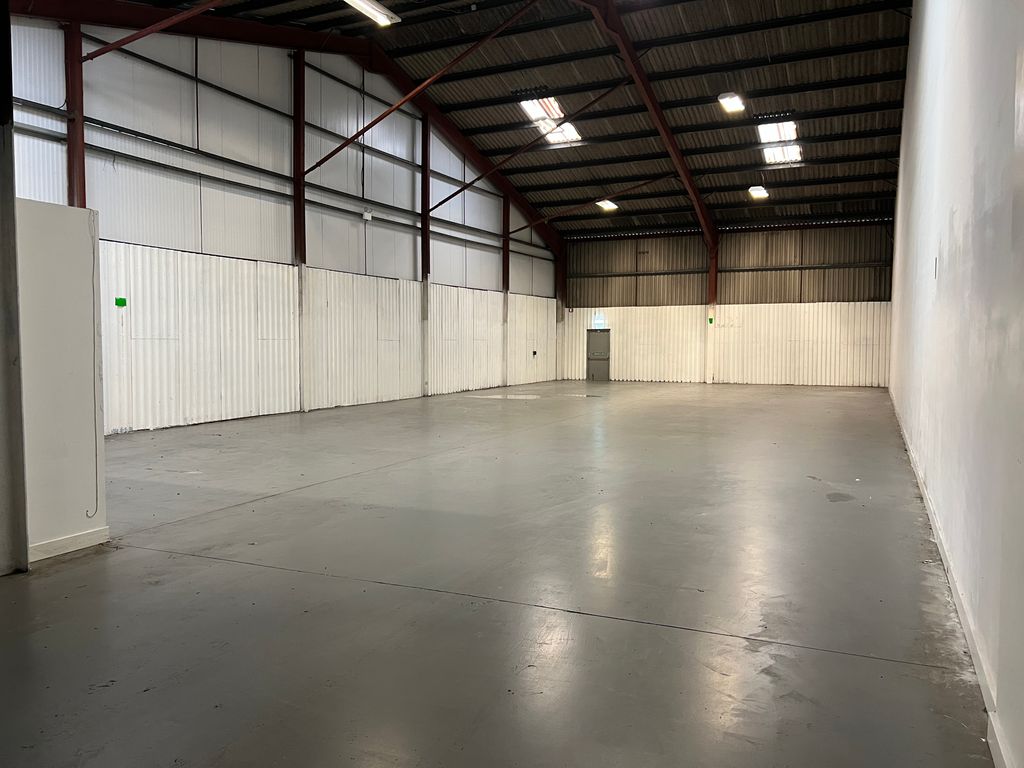 Property photo 3 of 8