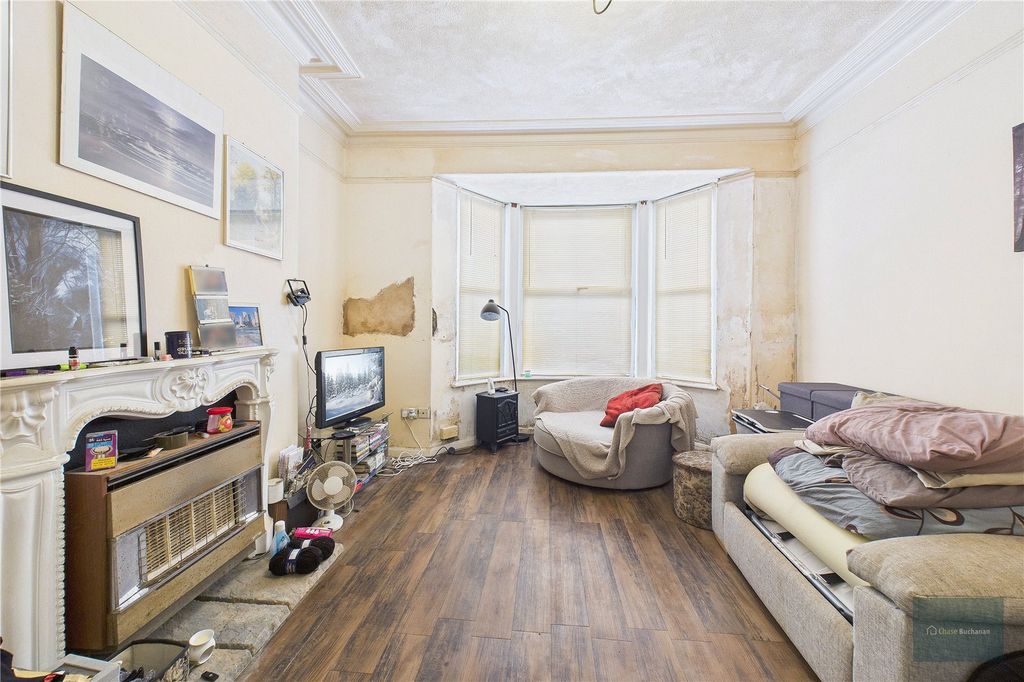 Property photo 2 of 6 Picture No. 05