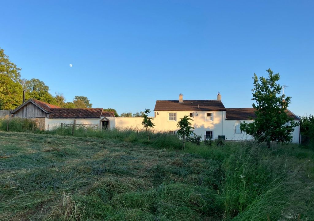 Property photo 1 of 25 Image