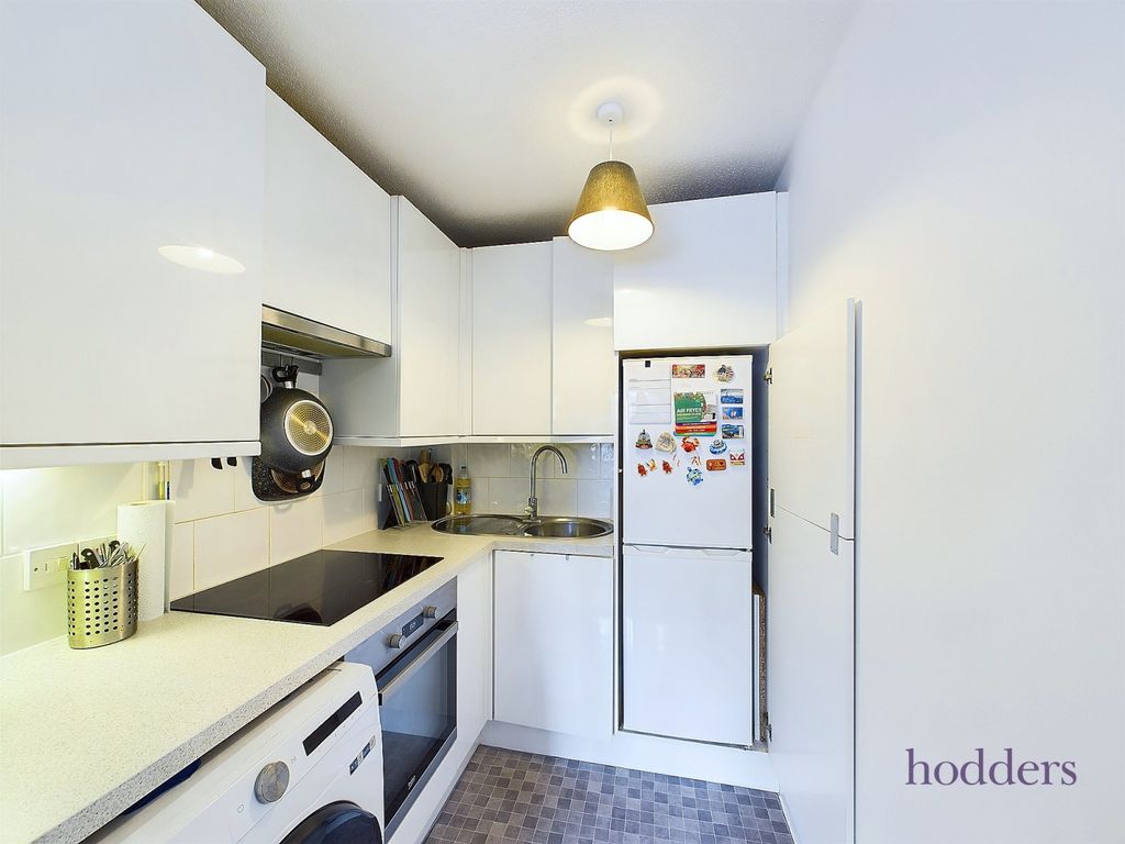 Property photo 3 of 10 Picture No. 06