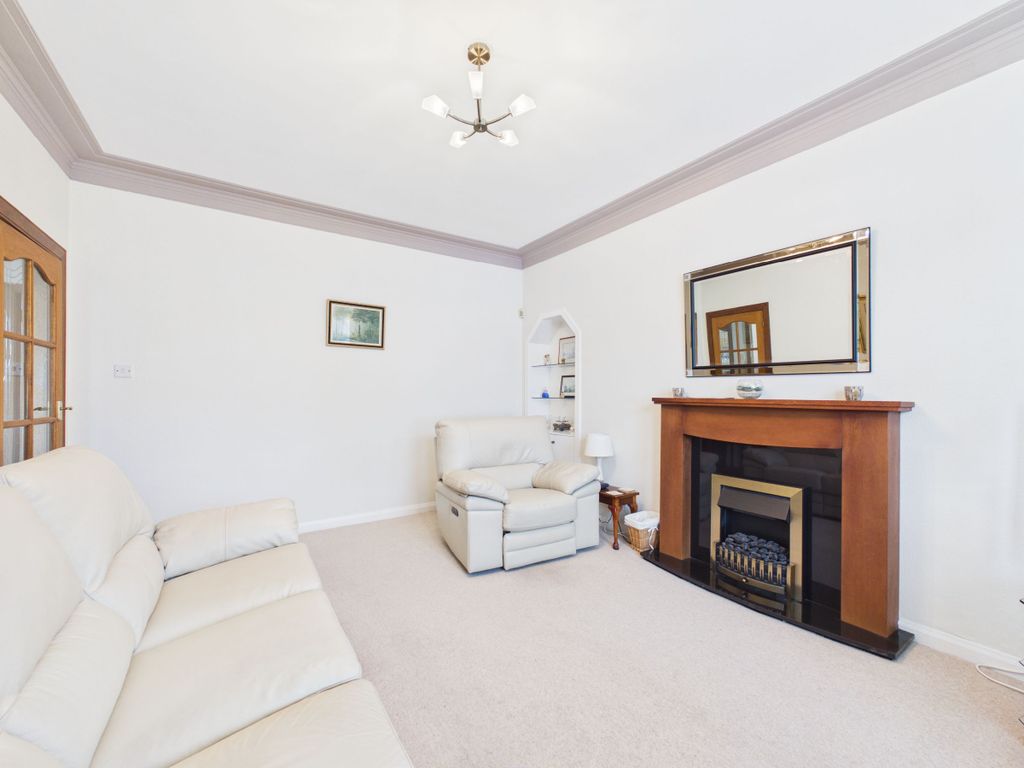 Property photo 3 of 24