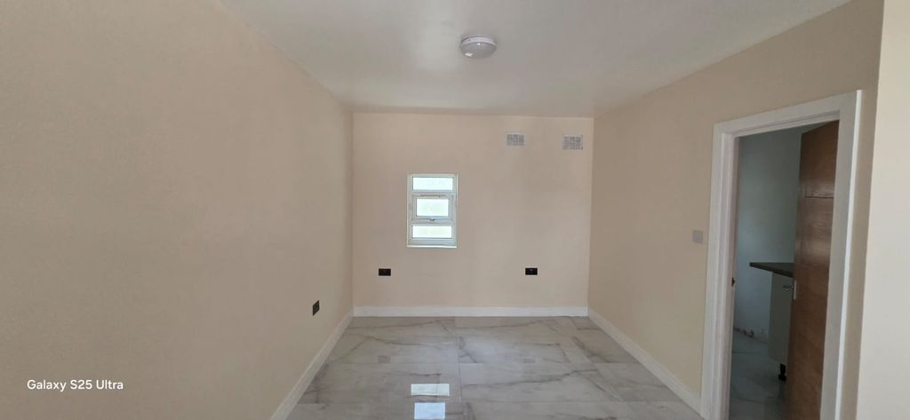 Property photo 2 of 8 Whatsapp Image 2026-07-30 At 15.16.42