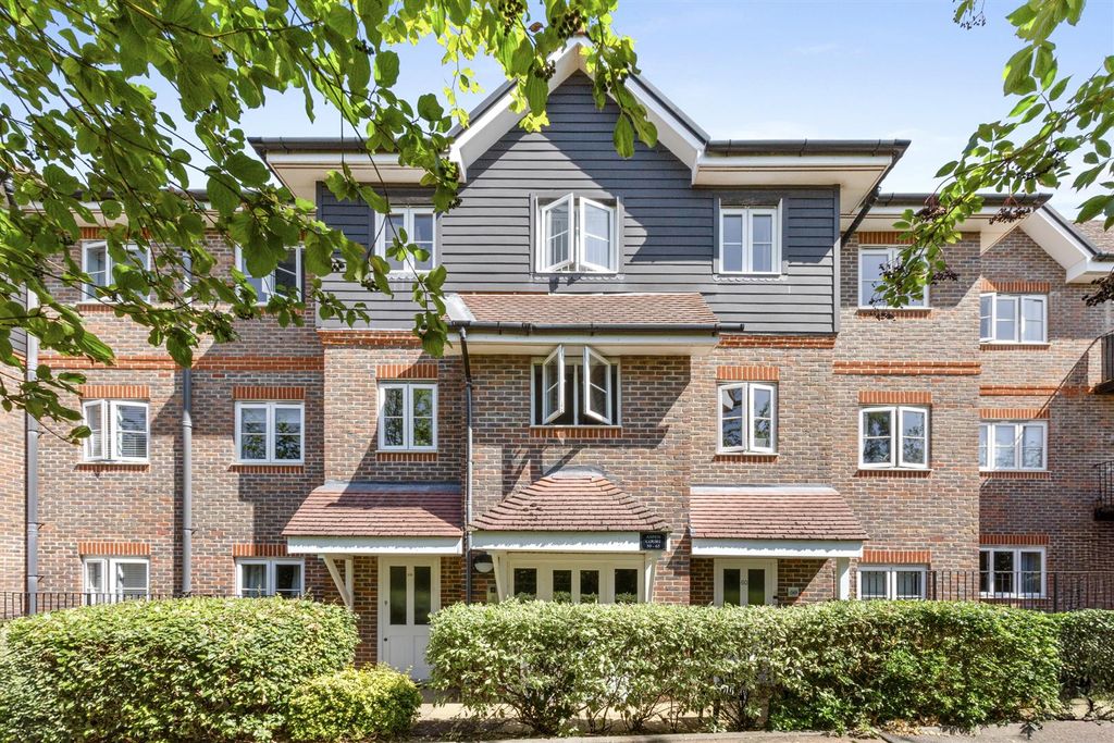 Property photo 1 of 12 Aspen Court, Freer Crescent-15.Jpg