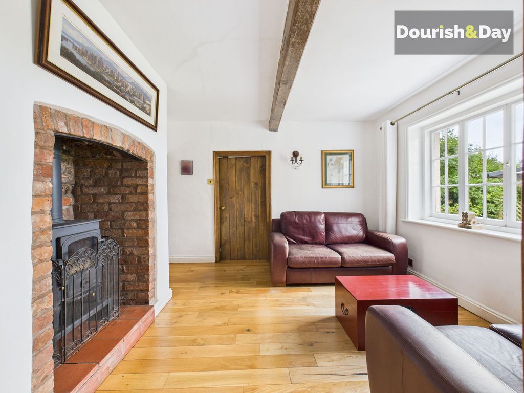 Property photo 3 of 72