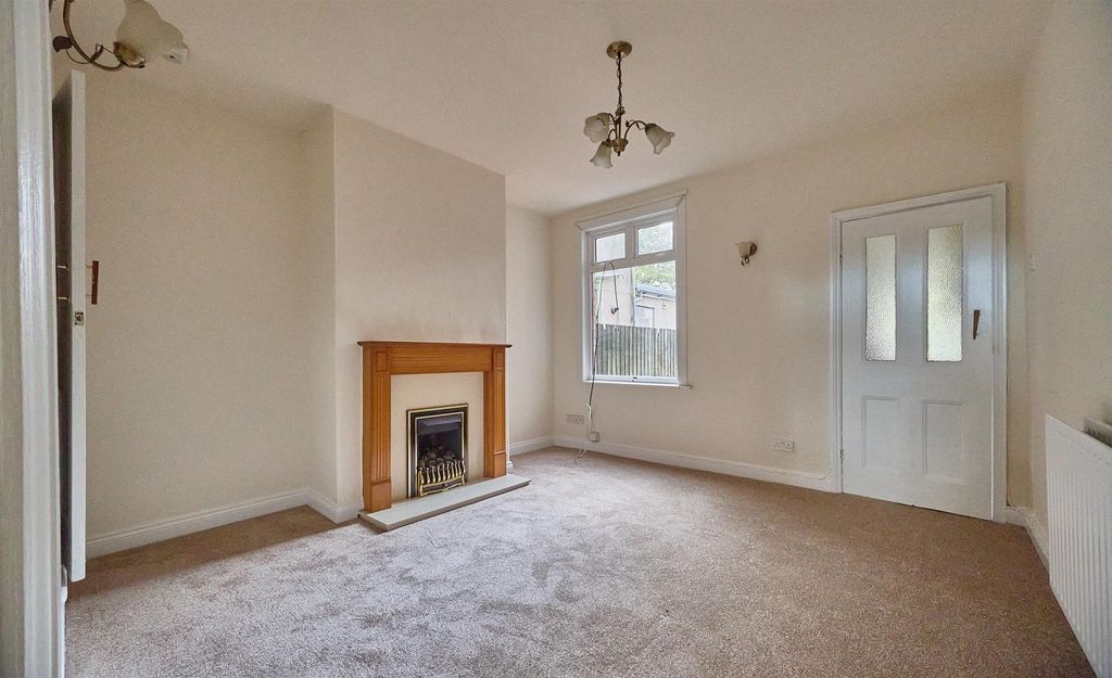 Property photo 2 of 12 Dining Room To Rear