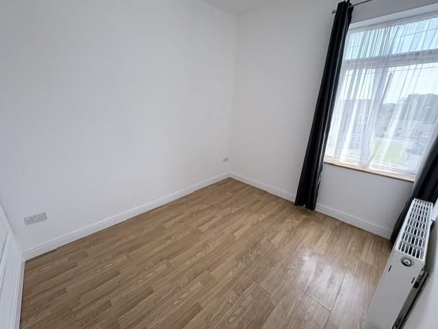 Property photo 1 of 5 First Floor Flat