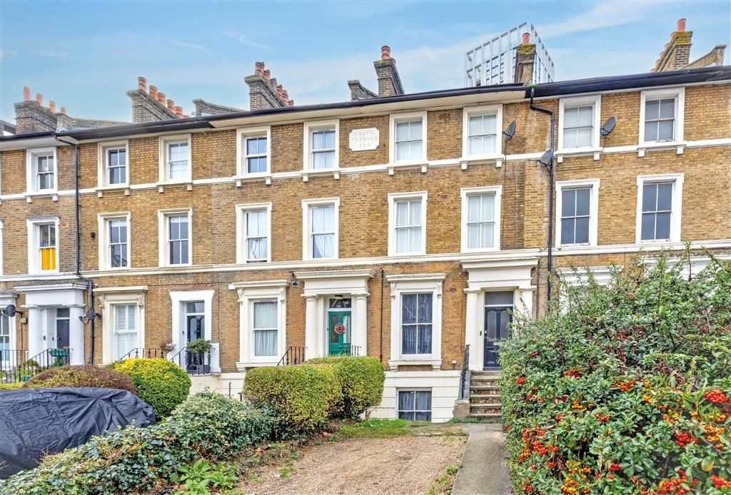 Property photo 1 of 5