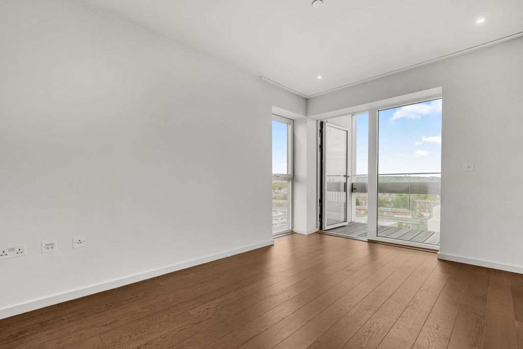 Property photo 1 of 16 4-16