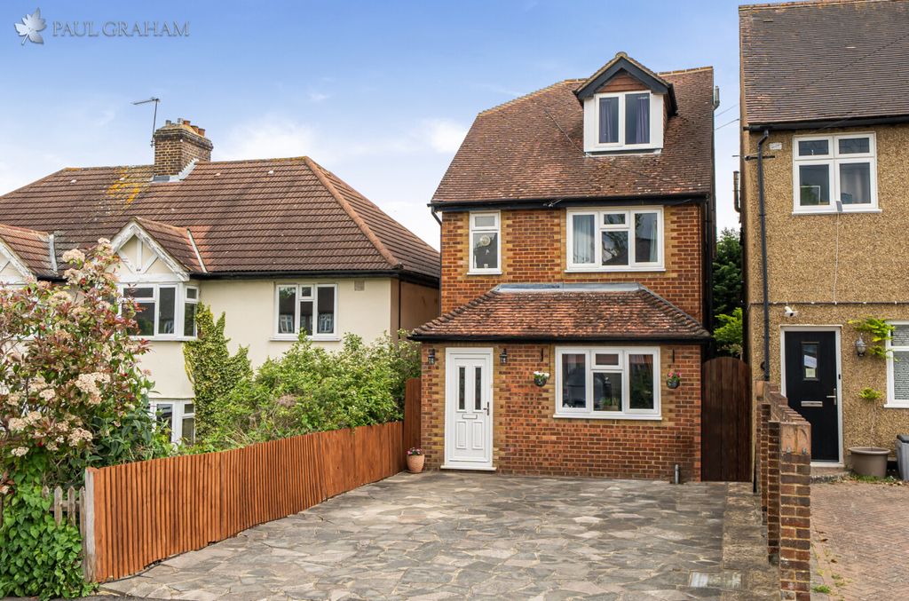 Property photo 1 of 18 8172d220-ce75-4447-Be77-Ea8c96ba084B