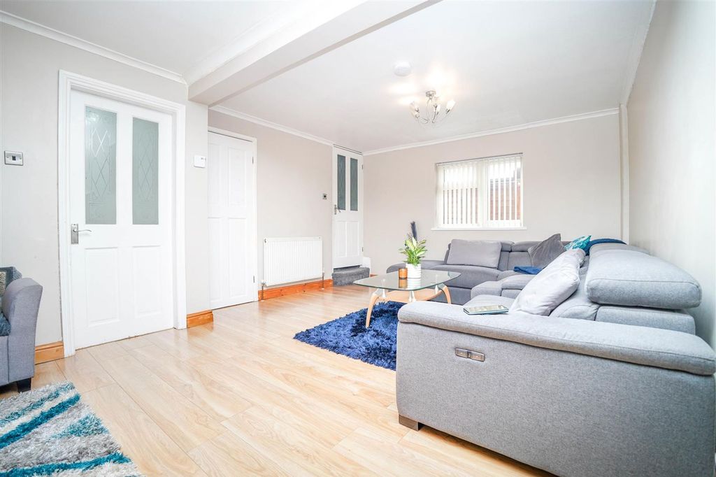 Property photo 2 of 21 Photo-2.Jpg