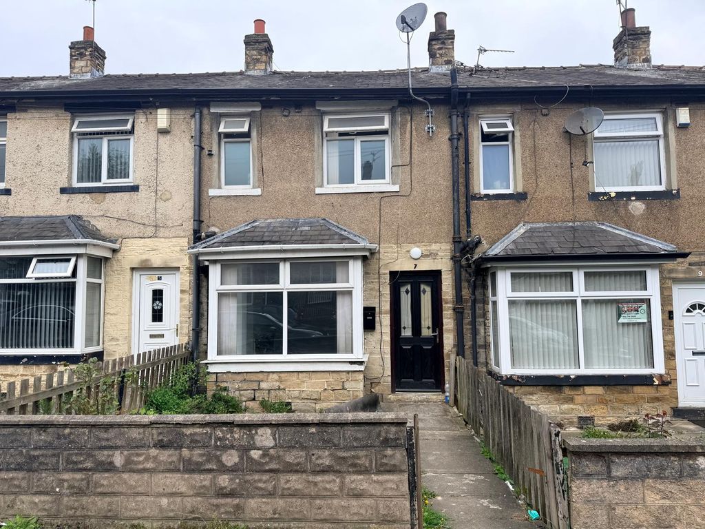 Property photo 1 of 10 2 Bedroom House For Rent