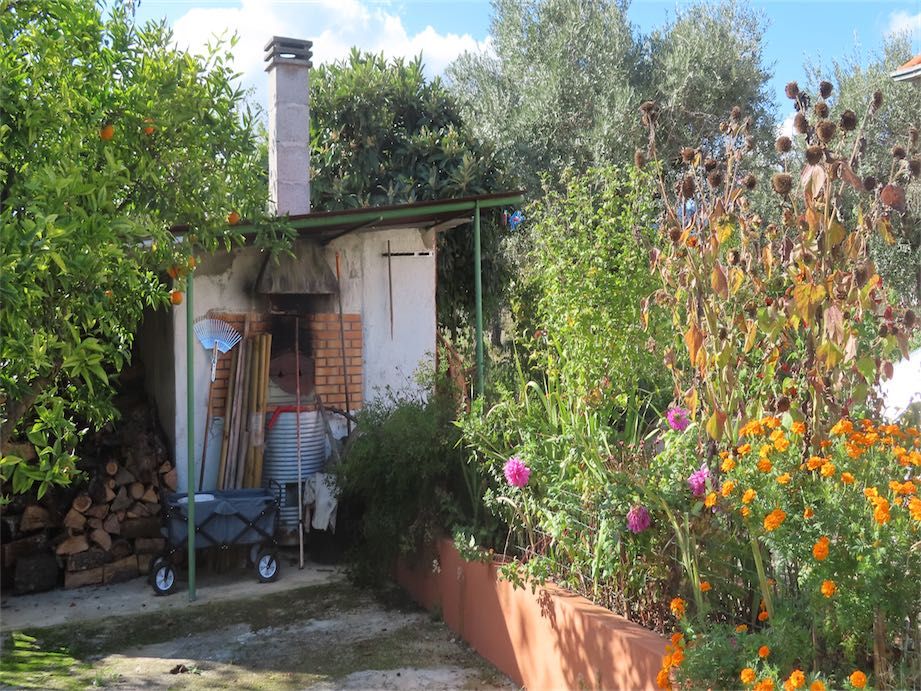 Property photo 3 of 46