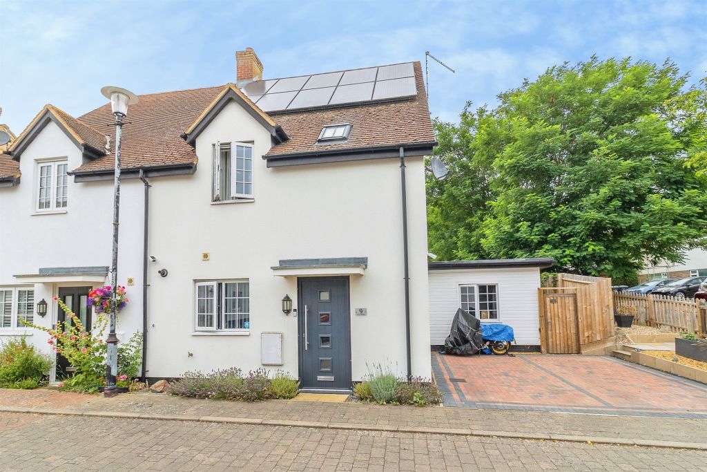 Property photo 1 of 18