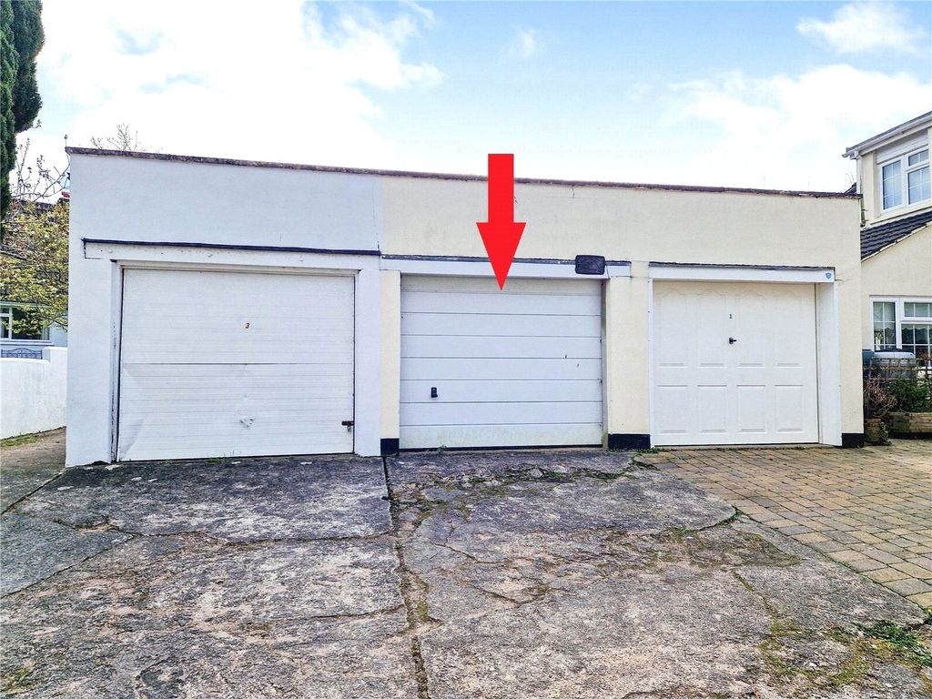 Property photo 1 of 2 Picture No. 05