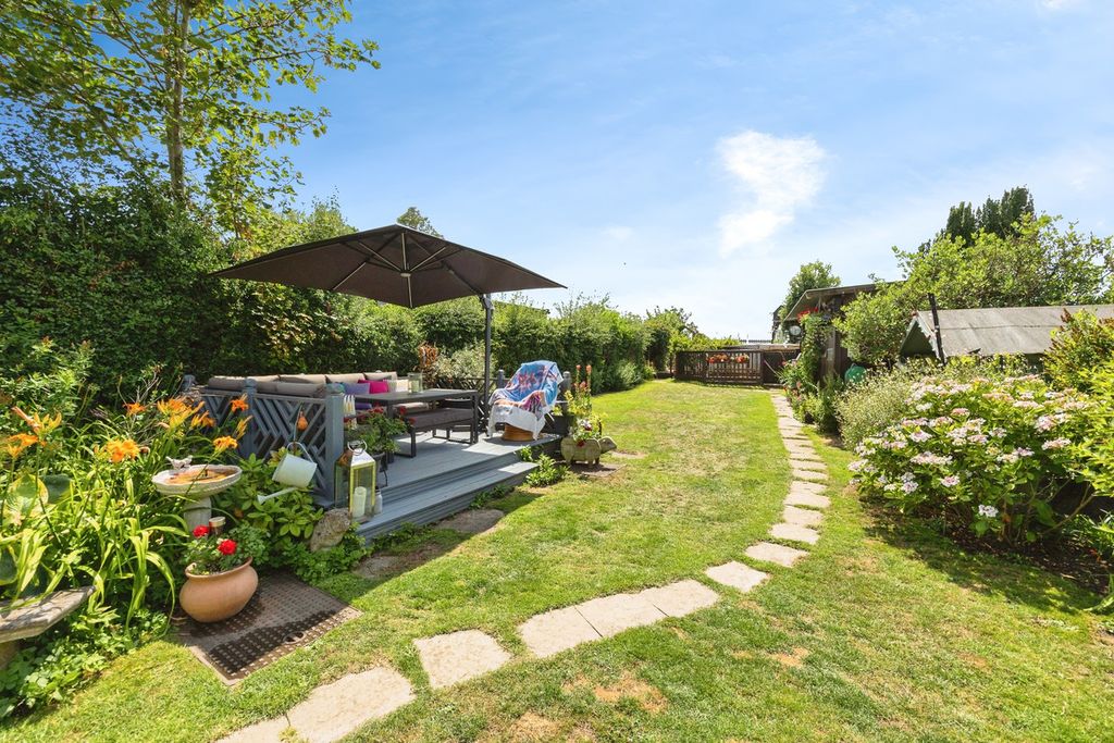 Property photo 3 of 22