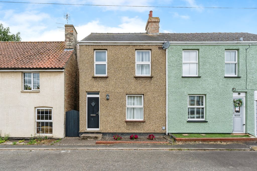 Property photo 1 of 21