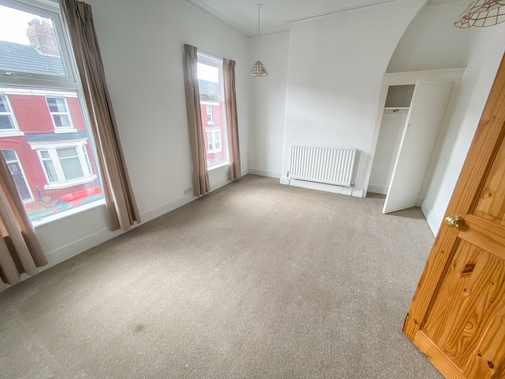 Property photo 3 of 12 1-02