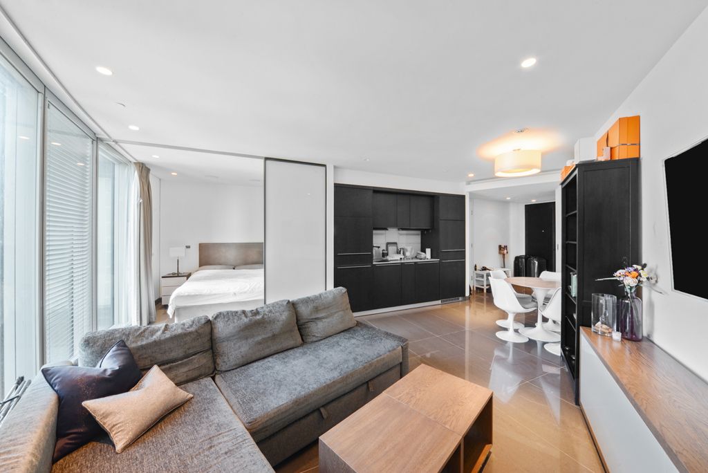 Property photo 3 of 11 Picture No. 05