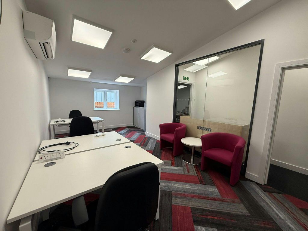 Property photo 1 of 5 Whatsapp Image 20250325 At 163242_Fe62722F.Jpg