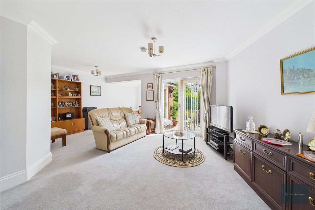 Property photo 2 of 17 Picture No. 03