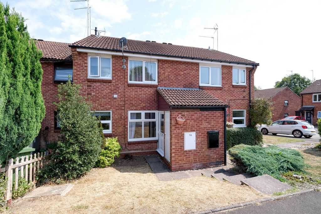 Property photo 1 of 7