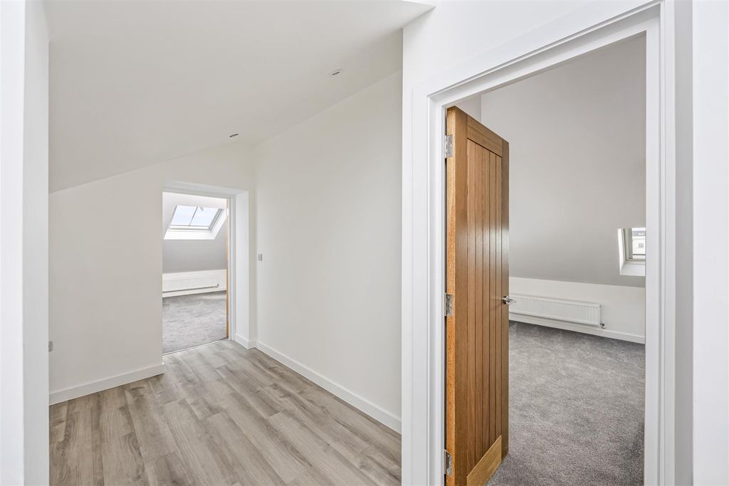 Additional image 18 of 2 bed flat to rentMontague Street, Worthing BN11