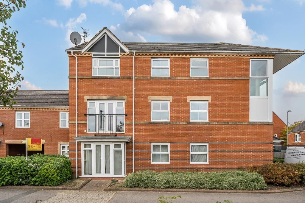 Property photo 1 of 15 Front