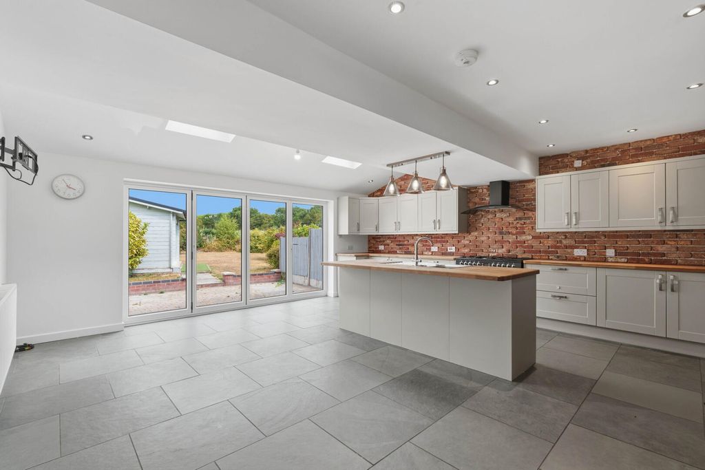 Property photo 2 of 36 Kitchen