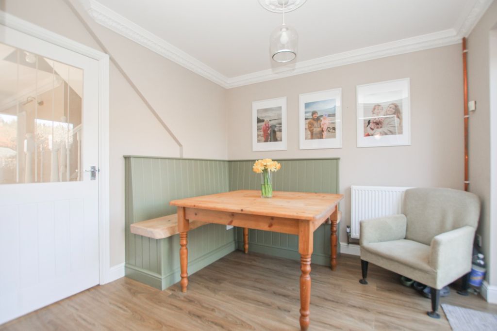 Property photo 3 of 19 4992293