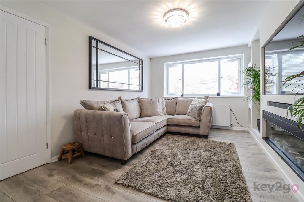 Property photo 3 of 19 Img_8071.Jpg