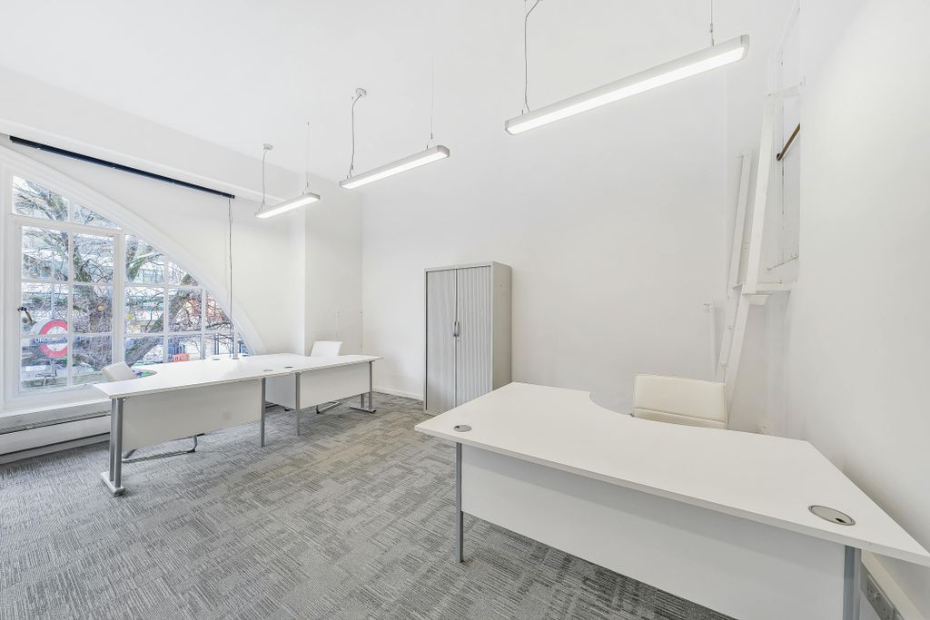 Property photo 2 of 8 1219979 3.Jpg