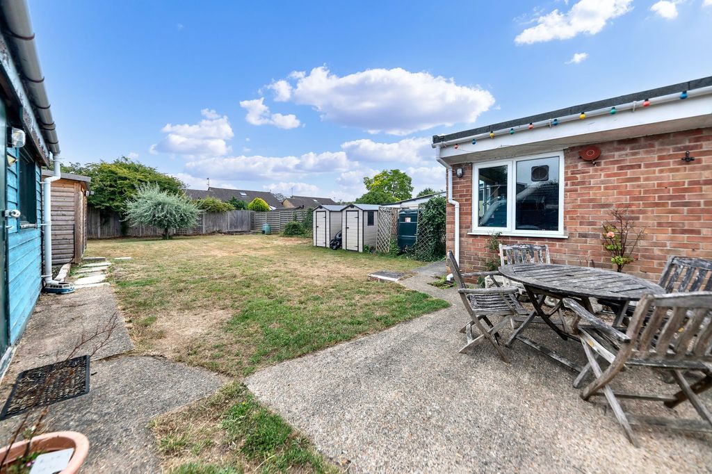 Property photo 2 of 12