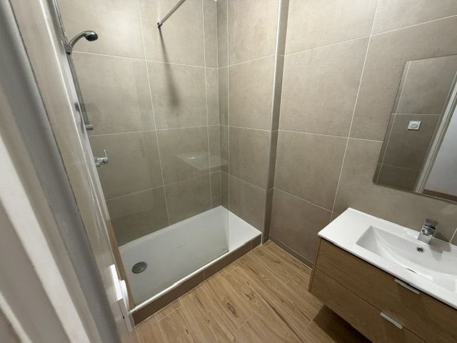 Property photo 3 of 10 Photo_B5674Db0Ca2384c2B87Ec21E022c3Fcb
