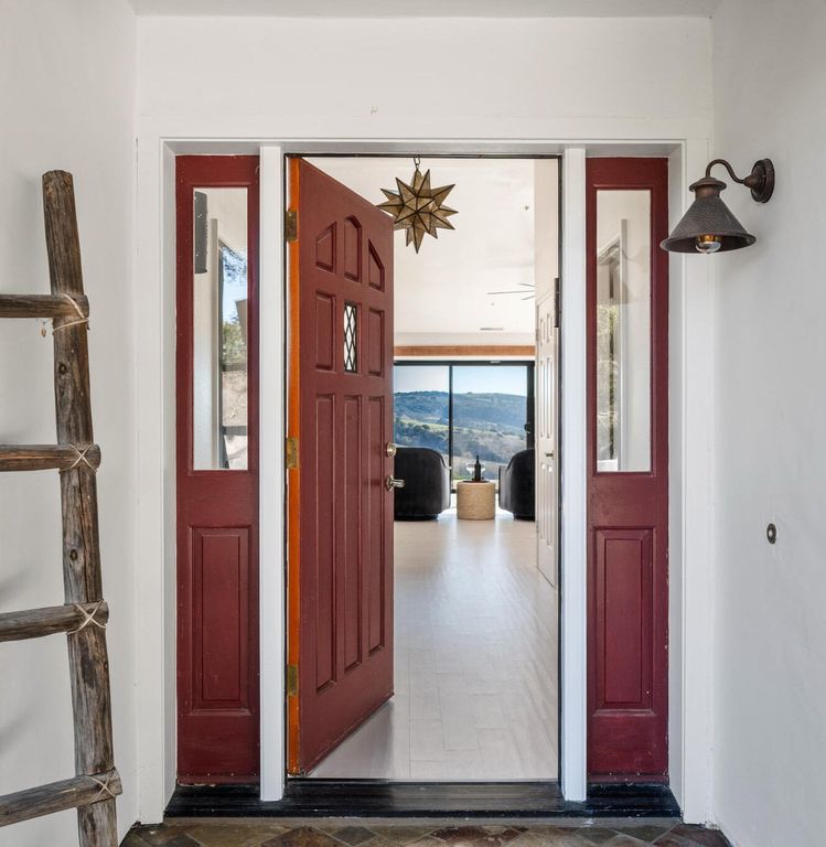 Property photo 2 of 10 <Alttext/>