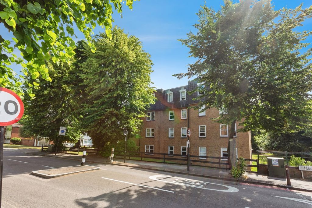 Property photo 1 of 15 Photo