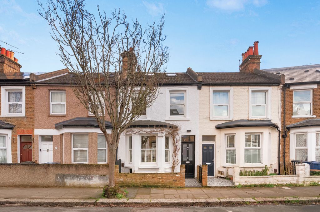 Property photo 1 of 12