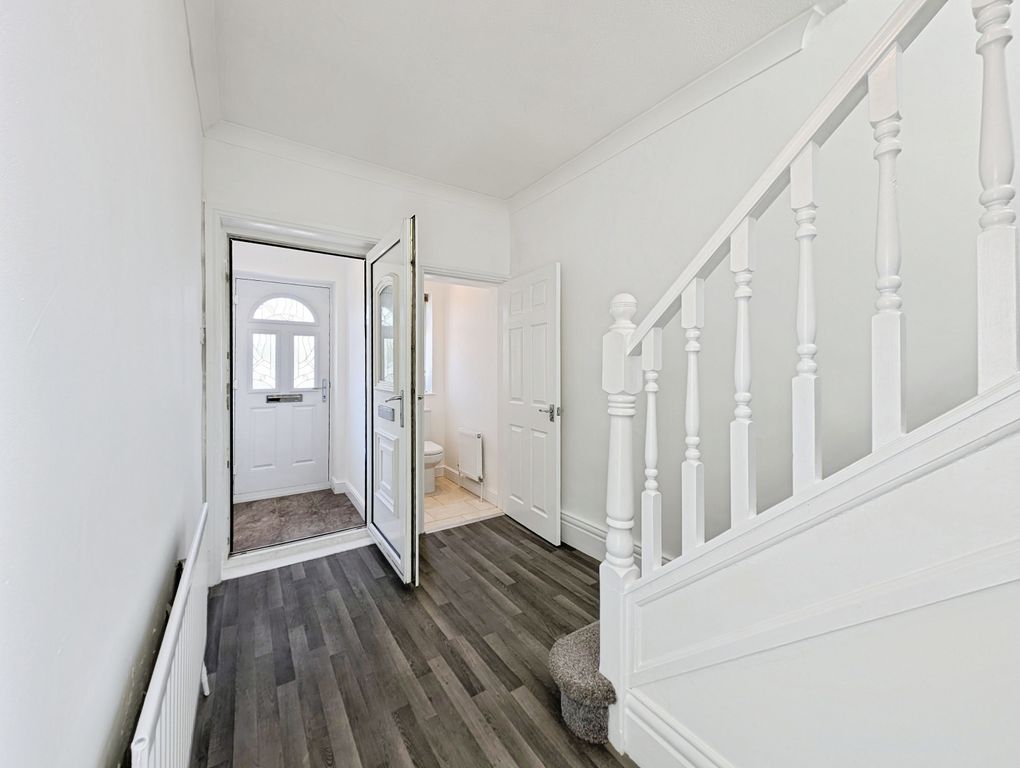 Property photo 2 of 15 Hallway