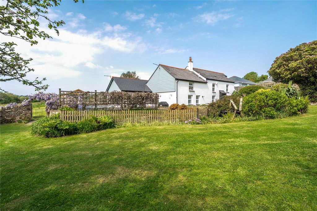 Property photo 2 of 29 Picture No. 31