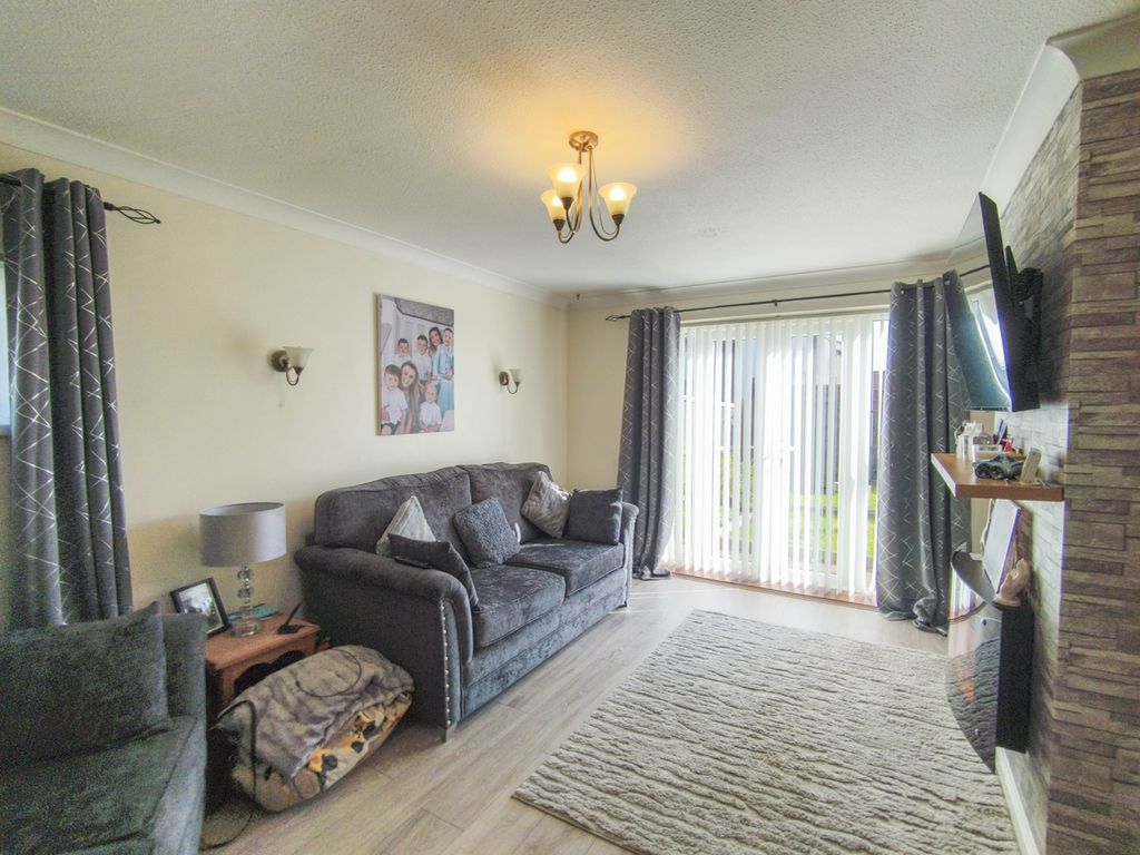 Property photo 3 of 26