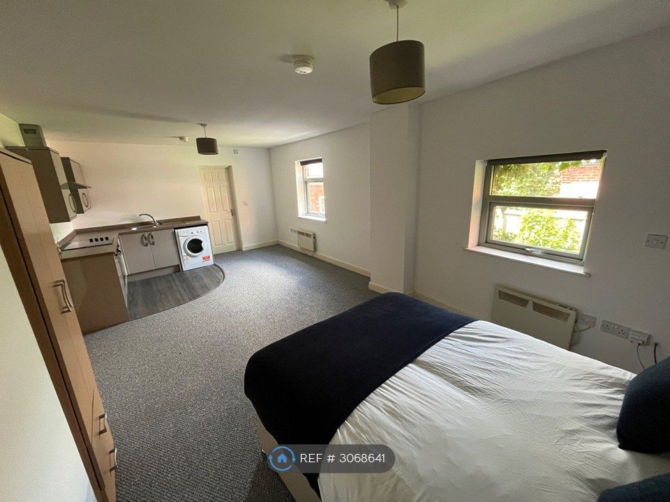 Property photo 3 of 11